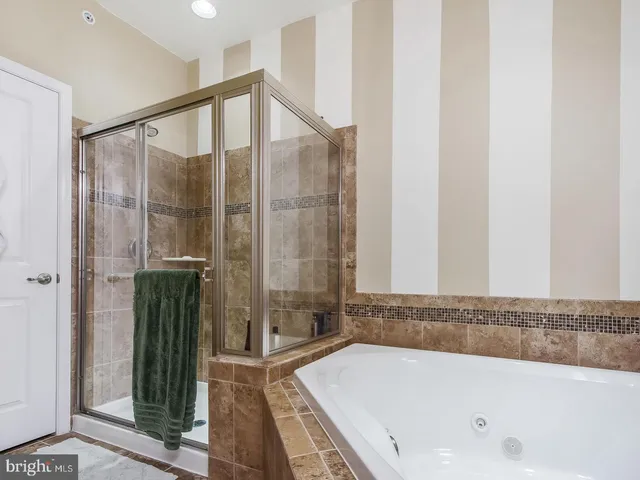 $2,949 | 43848 Artsmith Terrace, Ashburn, VA 20147