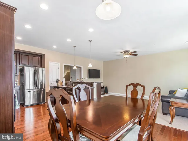 $2,949 | 43848 Artsmith Terrace, Ashburn, VA 20147