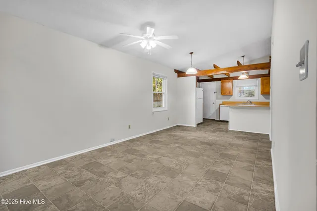 $1,100 | 1629 RaceTrack Road, New Bern, NC 28562