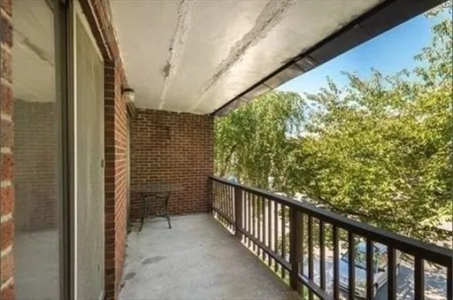 $2,400 | 140 Kenrick Street, Unit 25, Boston, MA 02135