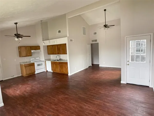 $1,950 | 4113 Pepperbush Drive, Fort Worth, TX 76137