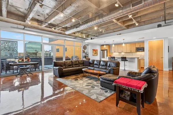 $539,900 | 199 South 5th Street, Unit 502, Columbus, OH 43215