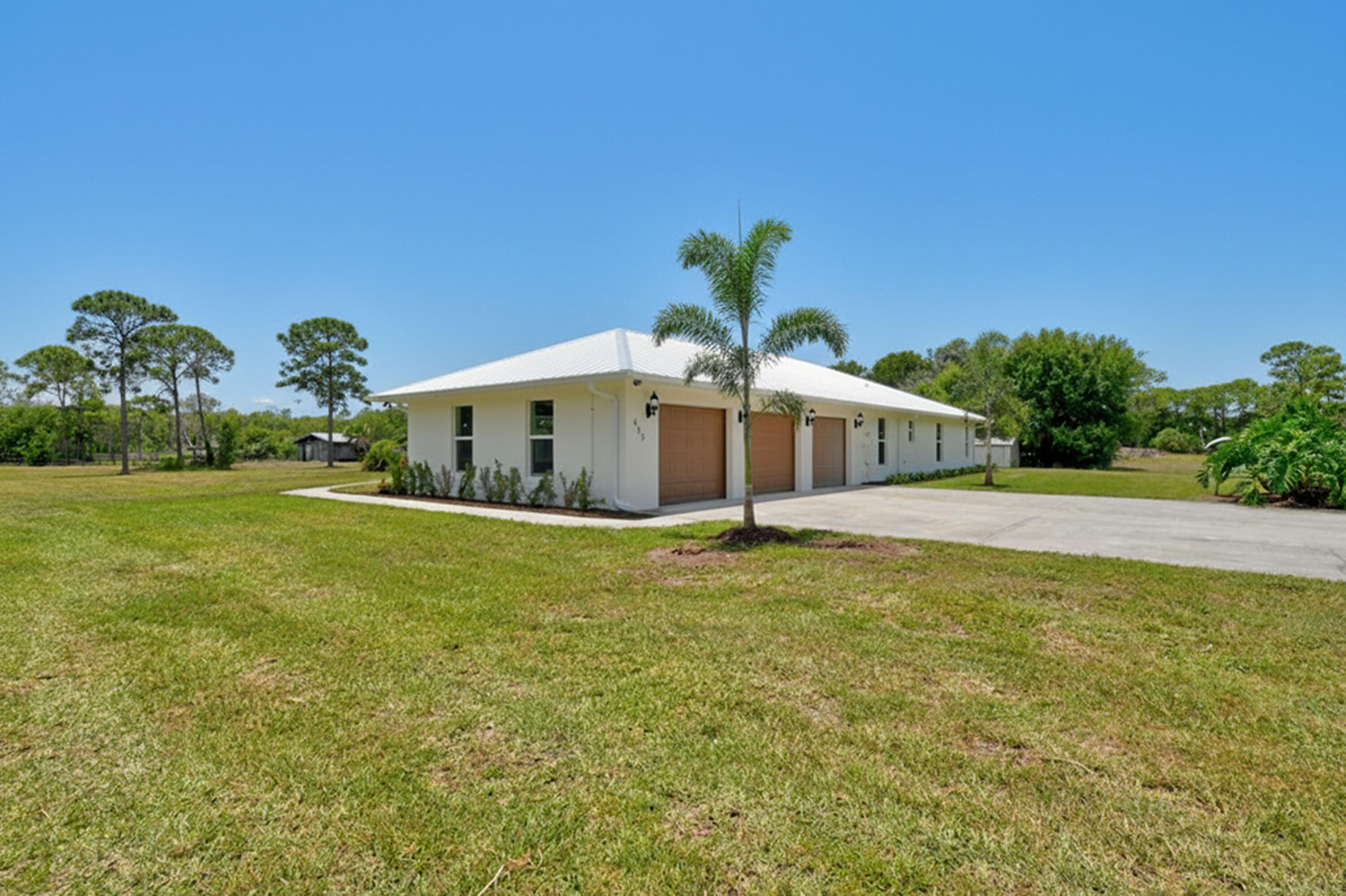 425 North Ffa Road Fort Pierce, FL 34945 - Photo 12 of 106 425NFFARd(4)