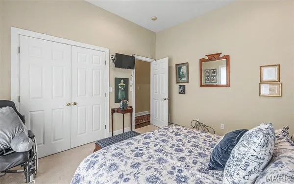 $515,000 | 822 Oak Knoll Road, Rolla, MO 65401