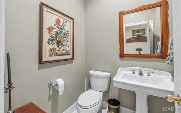 $515,000 | 822 Oak Knoll Road, Rolla, MO 65401