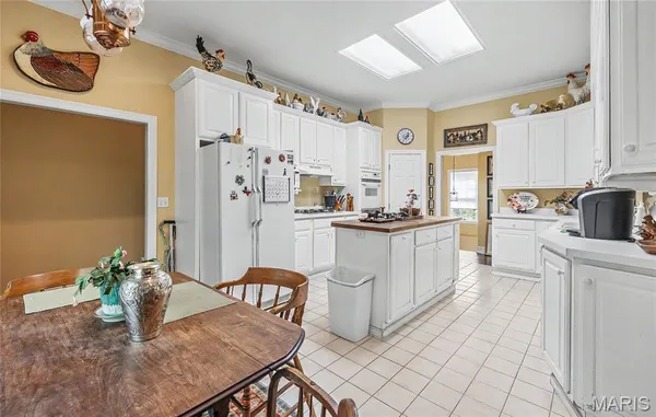 $515,000 | 822 Oak Knoll Road, Rolla, MO 65401