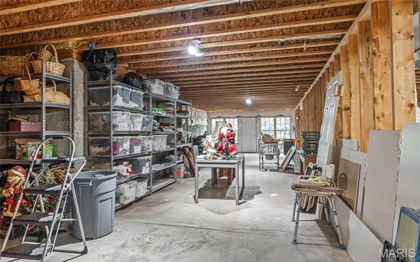 $515,000 | 822 Oak Knoll Road, Rolla, MO 65401