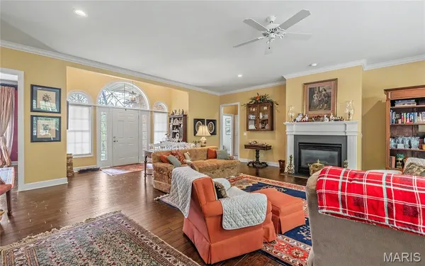 $515,000 | 822 Oak Knoll Road, Rolla, MO 65401