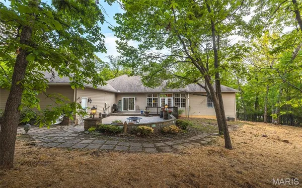 $515,000 | 822 Oak Knoll Road, Rolla, MO 65401