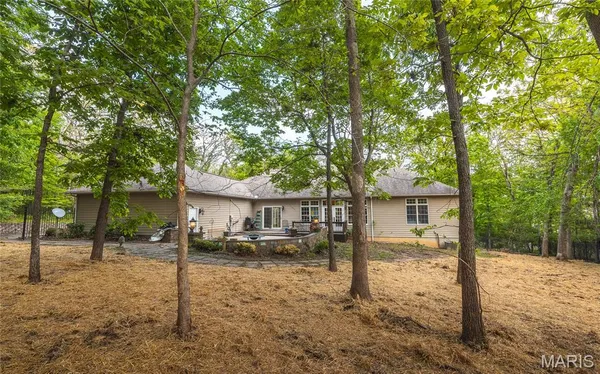 $515,000 | 822 Oak Knoll Road, Rolla, MO 65401