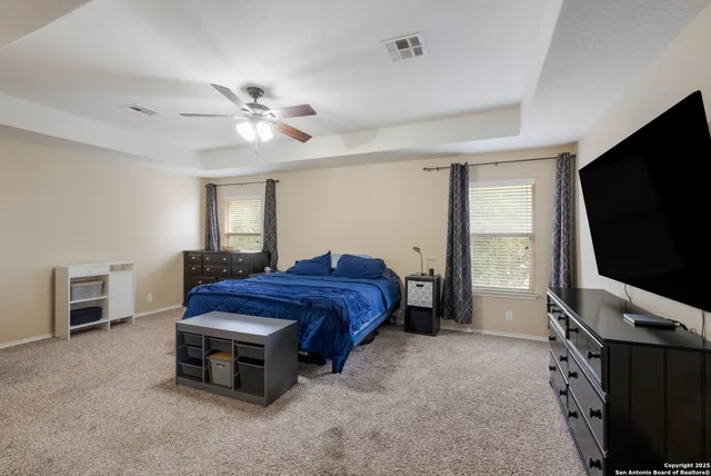 $394,889 | 401 Zoeller Cove, Cibolo, TX 78108