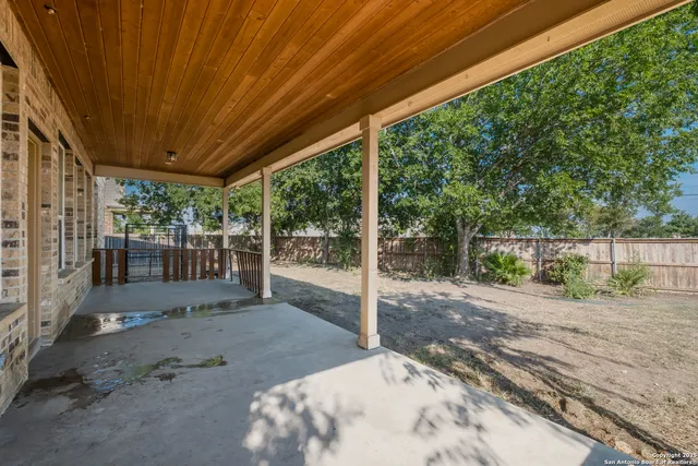 $394,889 | 401 Zoeller Cove, Cibolo, TX 78108