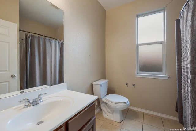 $394,889 | 401 Zoeller Cove, Cibolo, TX 78108