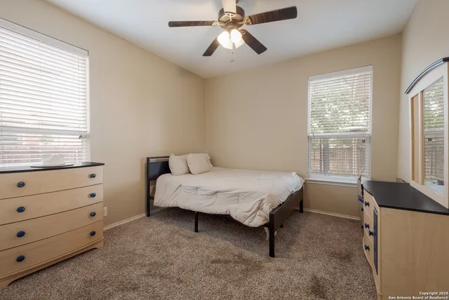 $394,889 | 401 Zoeller Cove, Cibolo, TX 78108