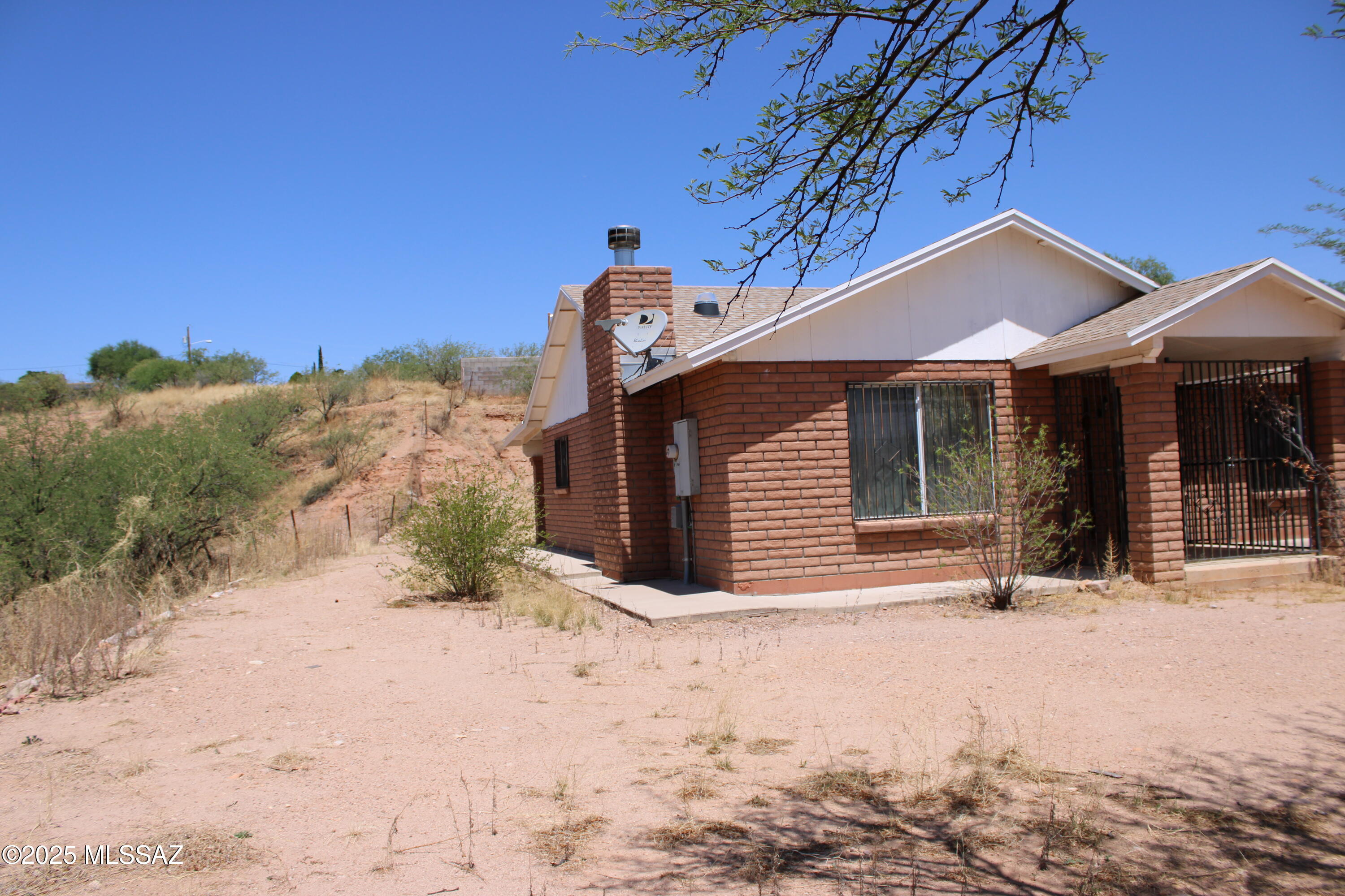 231 Via Espina Rio Rico, AZ 85648 - Photo 4 of 28