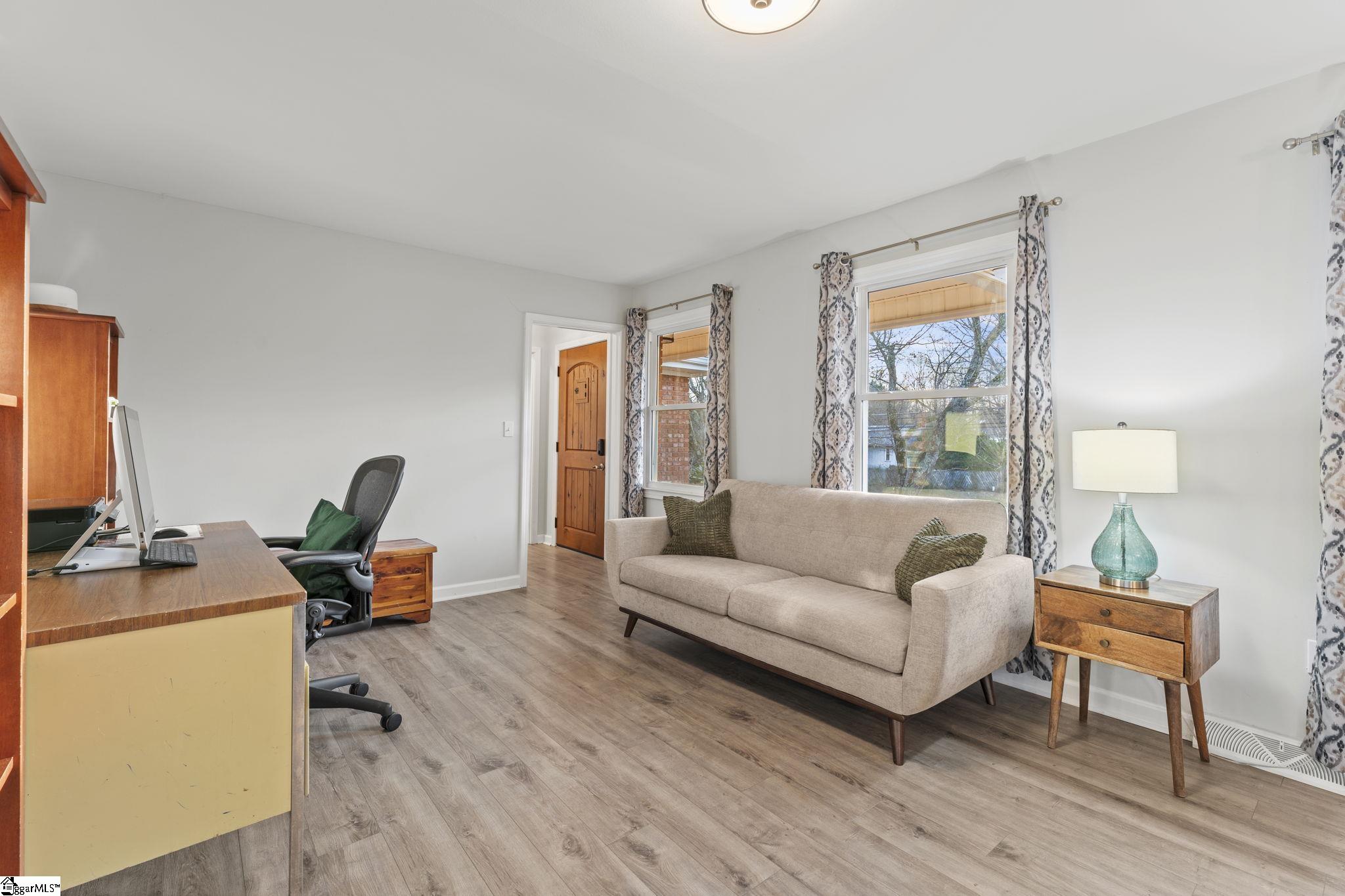 429 Pelzer Highway Easley, SC 29642 - Photo 12 of 42