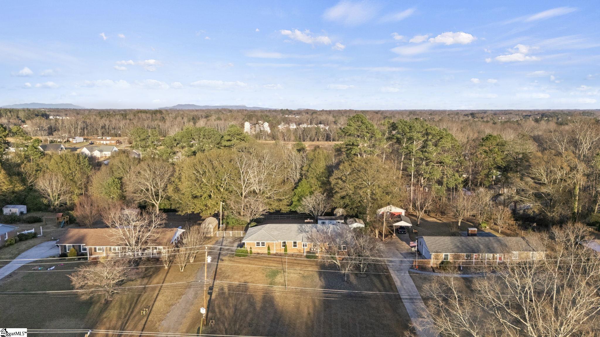 429 Pelzer Highway Easley, SC 29642 - Photo 37 of 42