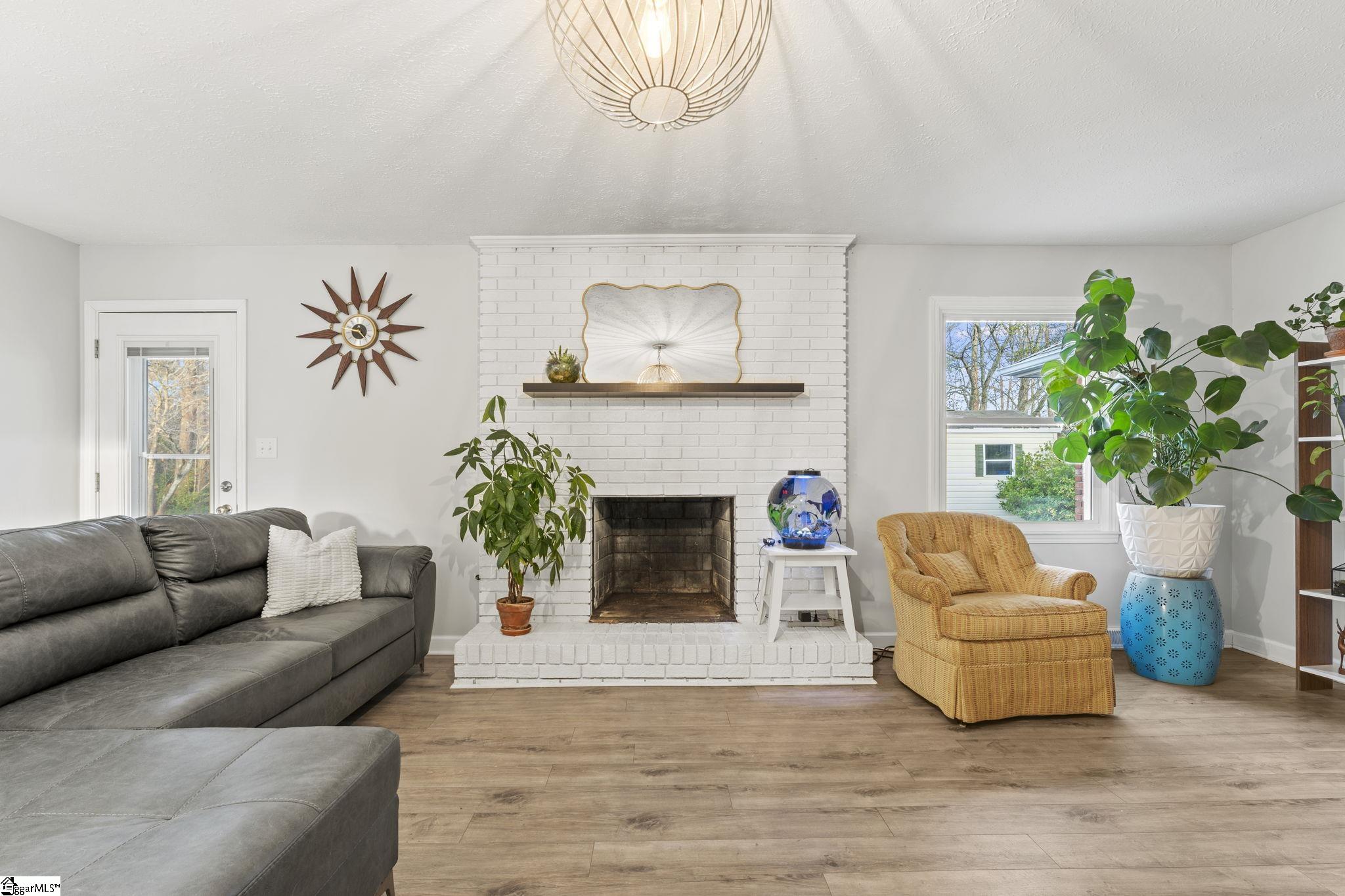 429 Pelzer Highway Easley, SC 29642 - Photo 9 of 42