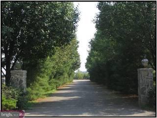 B Hedding Road Columbus, NJ 08022 - Photo 1 of 6