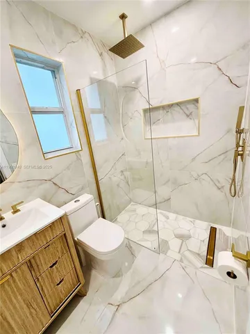 $5,600 | 330 Northeast 88th Street, El Portal, FL 33138