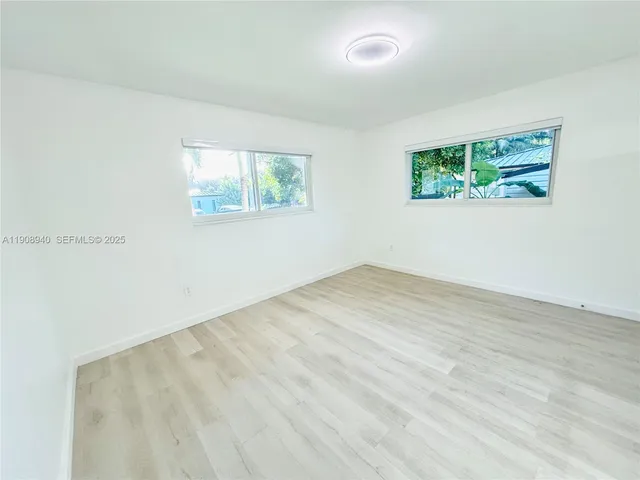 $5,600 | 330 Northeast 88th Street, El Portal, FL 33138