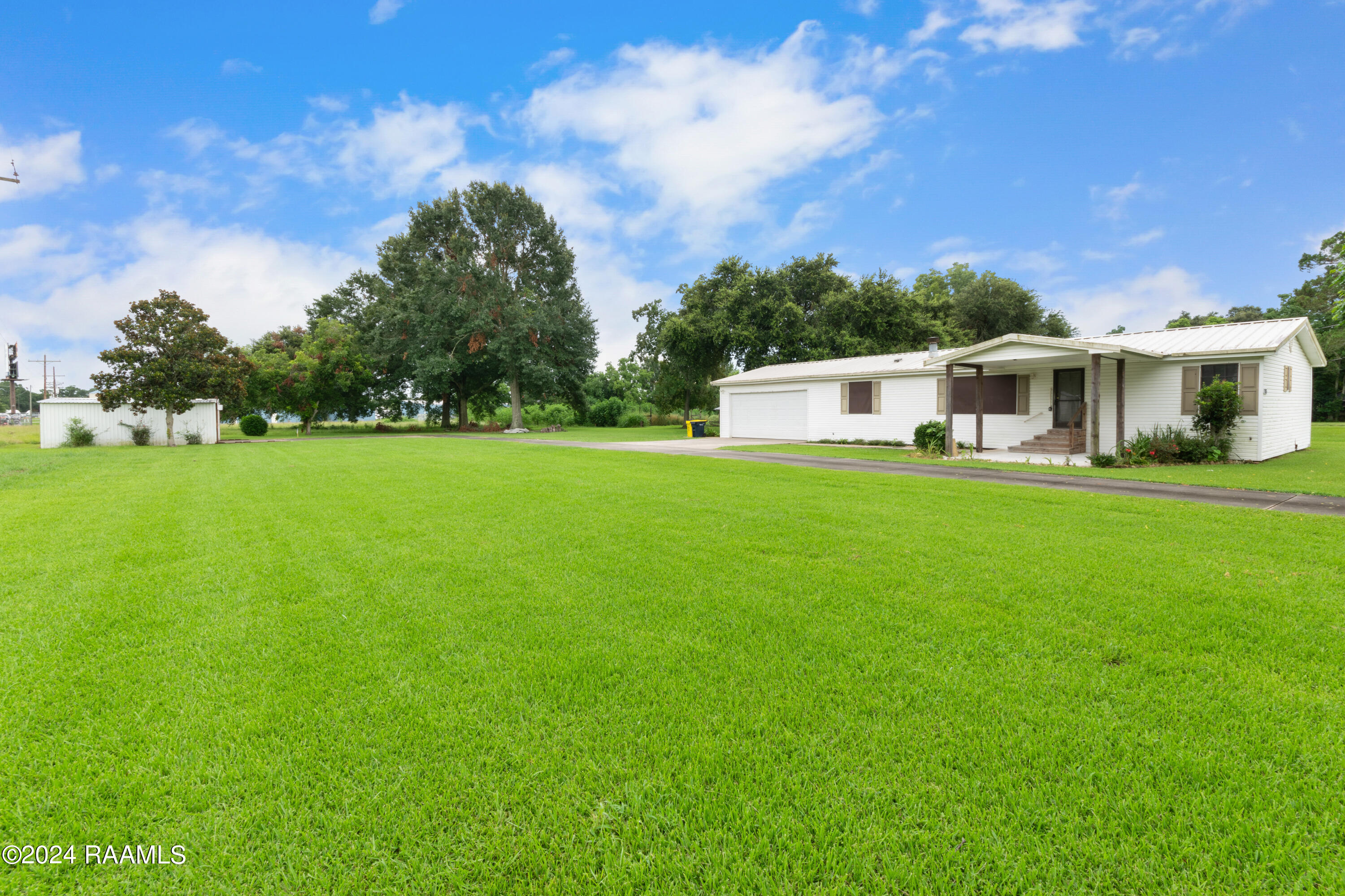 703 Pothier Road Carencro, LA 70520 - Photo 15 of 17 DSC_0009