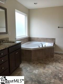 653 Cothran Creek Road Inman, SC 29349 - Photo 10 of 16