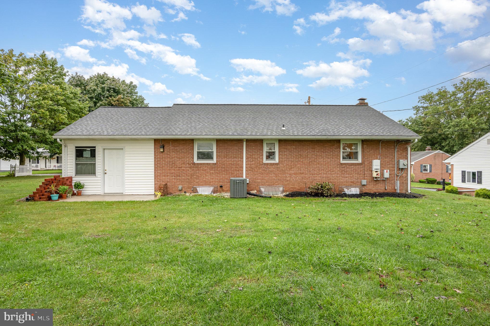 81 George Street Taneytown, MD 21787 - Photo 4 of 30 Rear