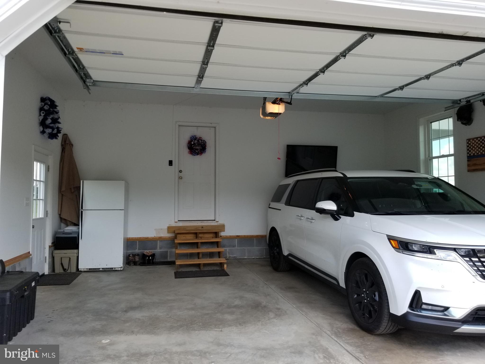 24925 Branfields Drive Ridgely, MD 21660 - Photo 17 of 23 2-car attached garage