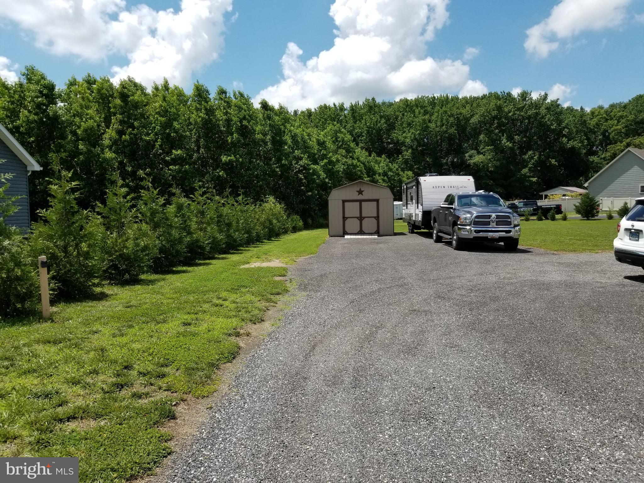 24925 Branfields Drive Ridgely, MD 21660 - Photo 20 of 23 Gravel driveway with plenty of parking