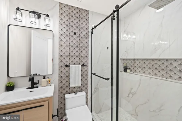 $599,900 | 2221 Harpoon Drive, Stafford, VA 22554