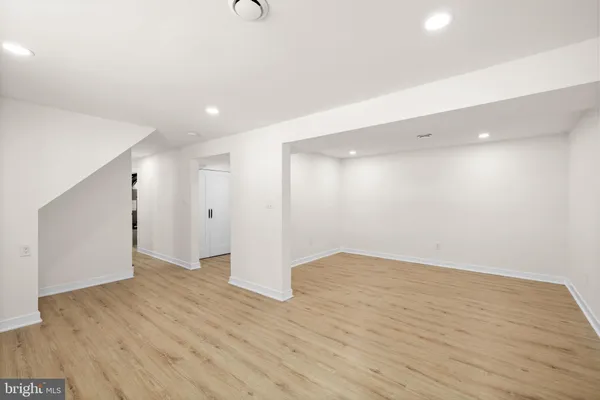 $599,900 | 2221 Harpoon Drive, Stafford, VA 22554