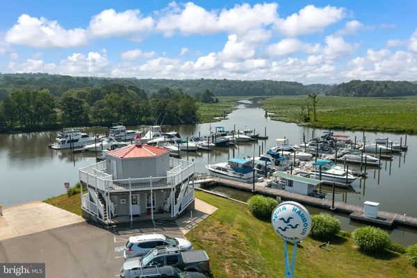 $599,900 | 2221 Harpoon Drive, Stafford, VA 22554