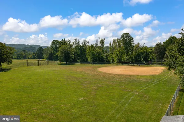 $599,900 | 2221 Harpoon Drive, Stafford, VA 22554