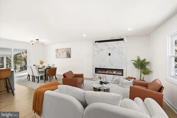 $599,900 | 2221 Harpoon Drive, Stafford, VA 22554