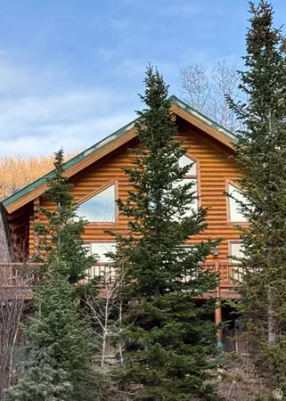 $995,500 | 152 South Pne Drive, Unit 33, Huntsville, UT 84317