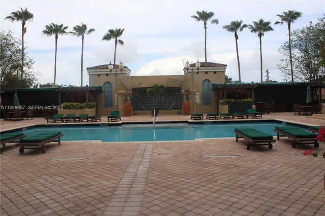 $3,000 | 520 Southeast 5th Avenue, Unit 2312, Fort Lauderdale, FL 33301