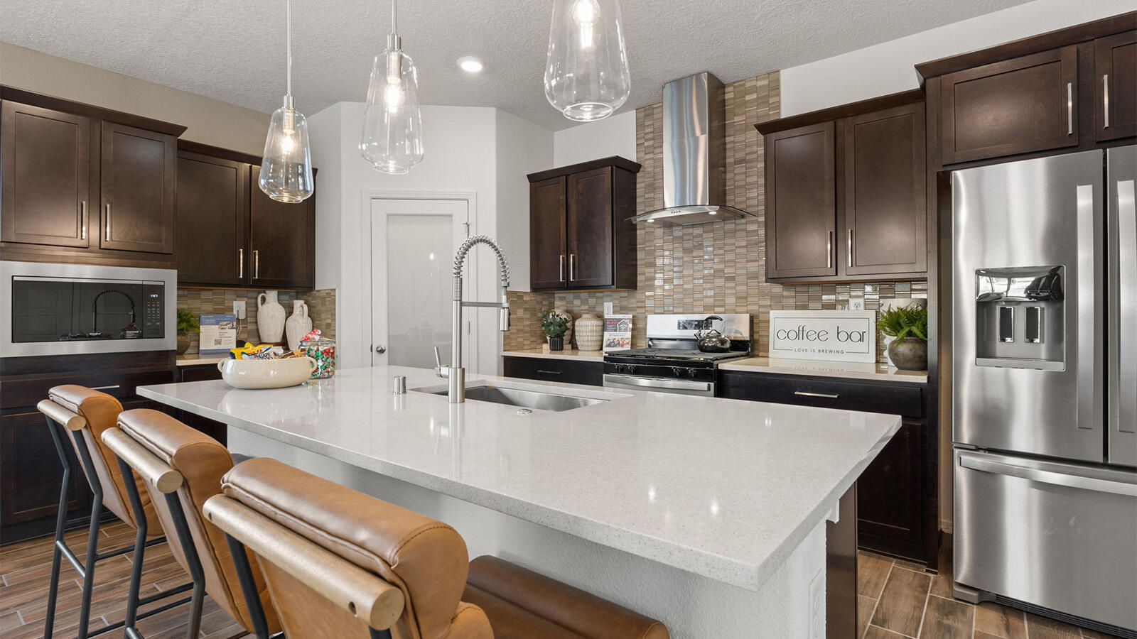 6710 Brianna Road Northeast Rio Rancho, NM 87144 - Photo 5 of 39 Gallery Image 5