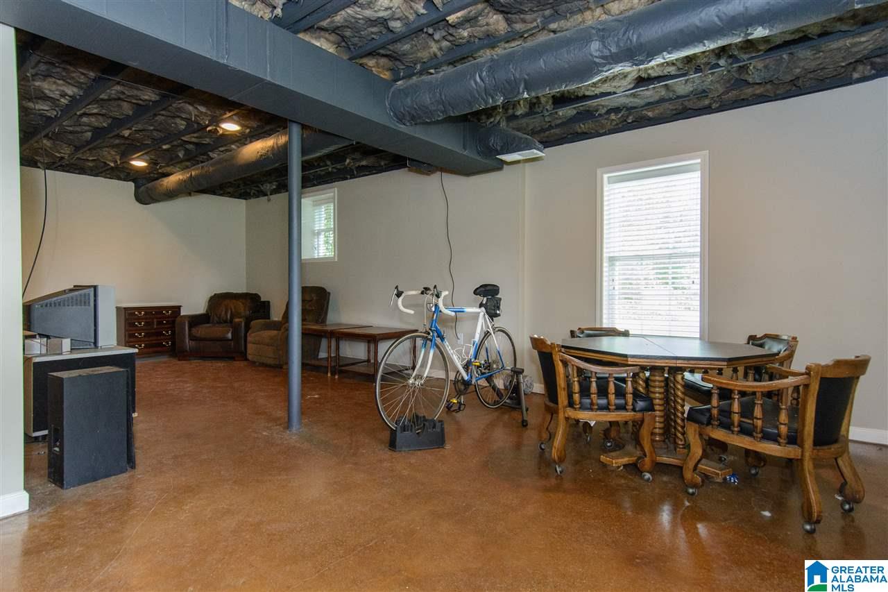 4301 Dolly Ridge Lane Birmingham, AL 35243 - Photo 23 of 33