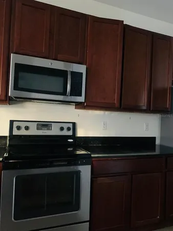 $2,150 | 2454 Hamlet Circle, Lakeland, FL 33810