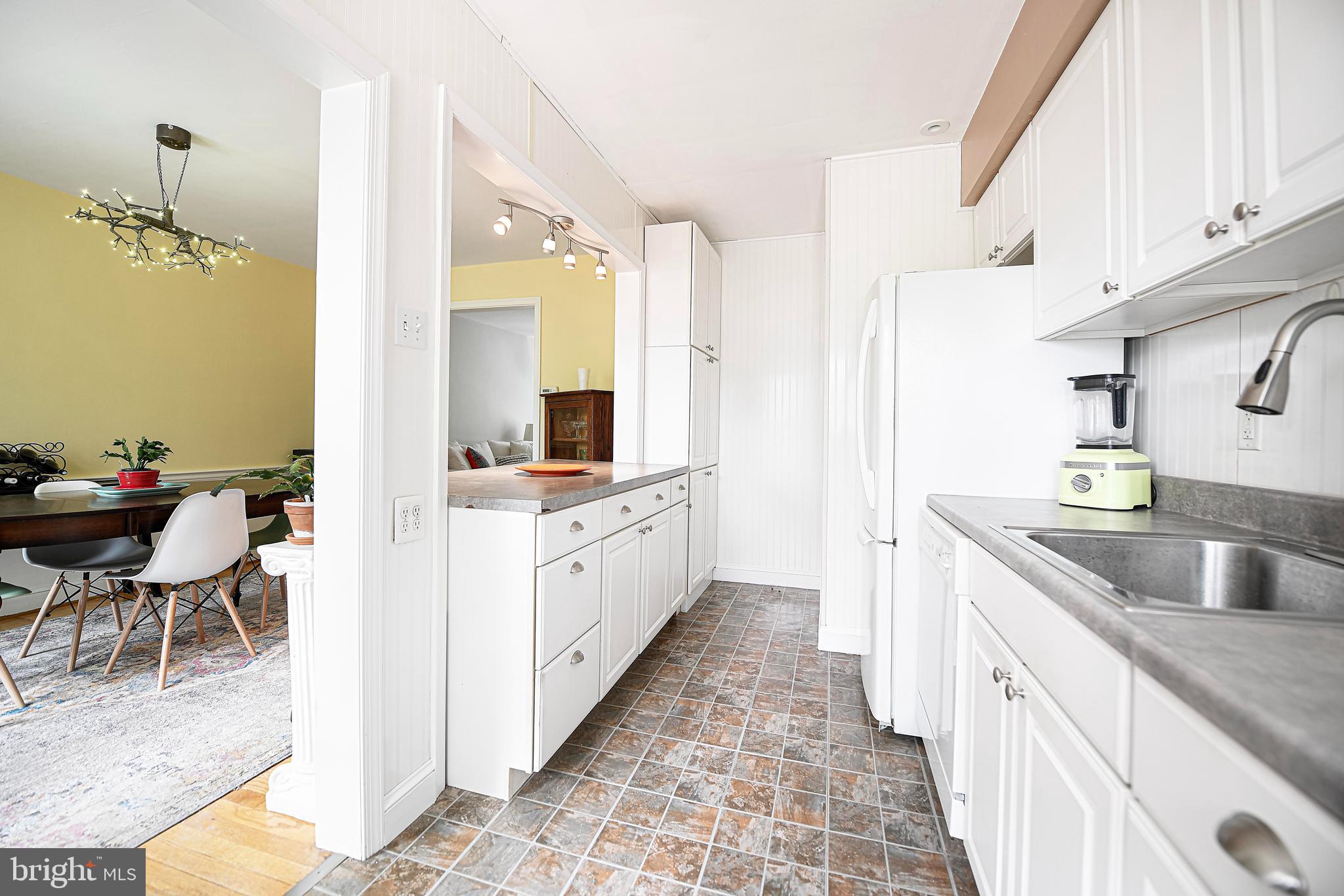 1230 Northview Road Baltimore, MD 21218 - Photo 12 of 41