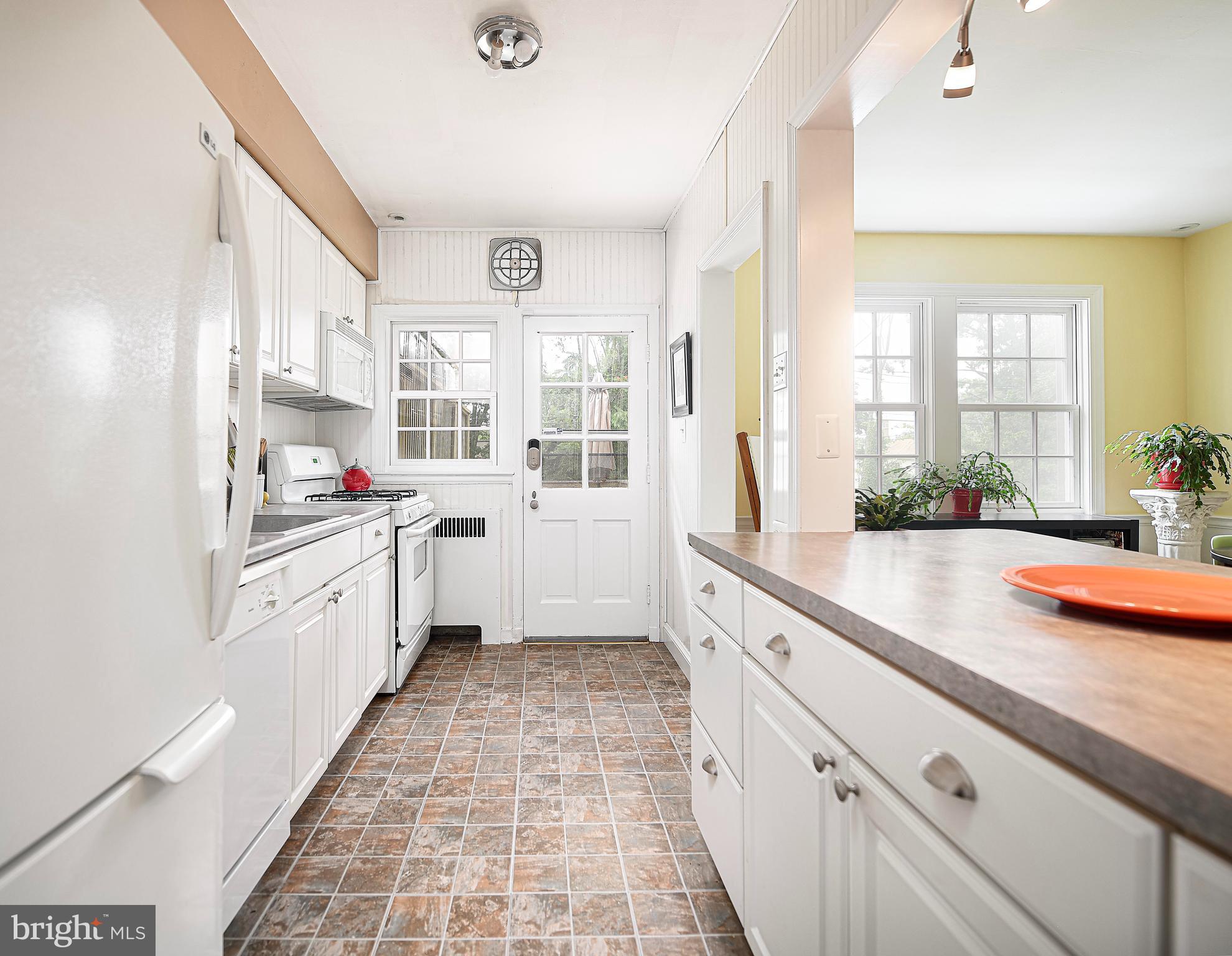 1230 Northview Road Baltimore, MD 21218 - Photo 14 of 41