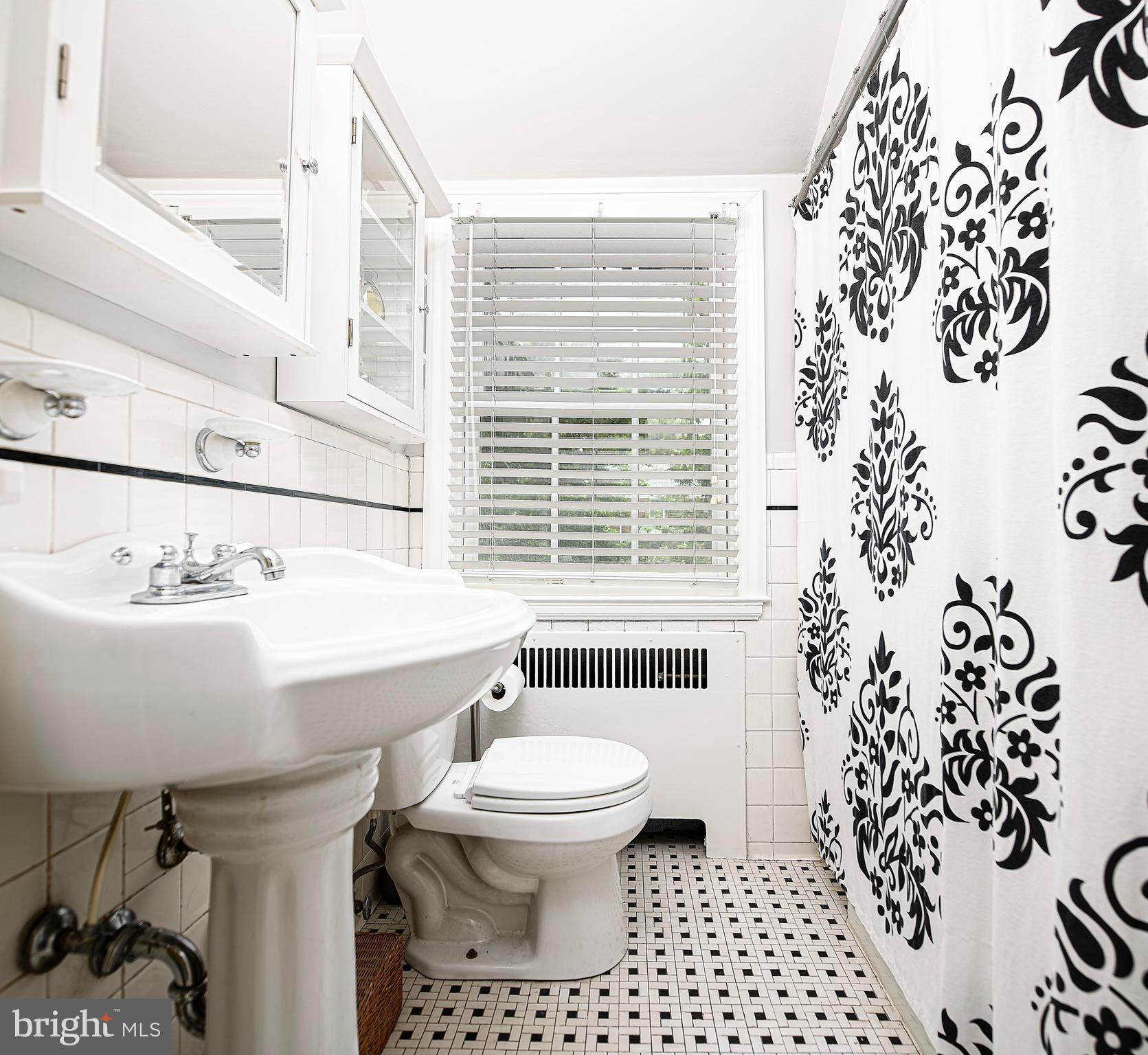 1230 Northview Road Baltimore, MD 21218 - Photo 21 of 41