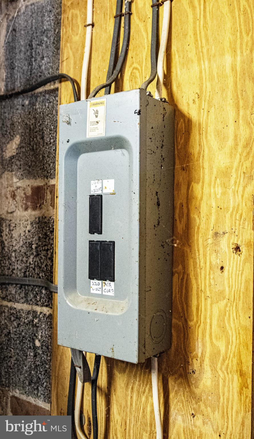 1230 Northview Road Baltimore, MD 21218 - Photo 38 of 41