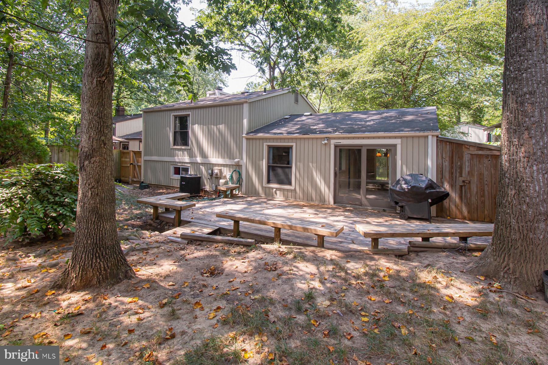 12254 Turkey Wing Court Reston, VA 20191 - Photo 2 of 28 Gallery Image 2