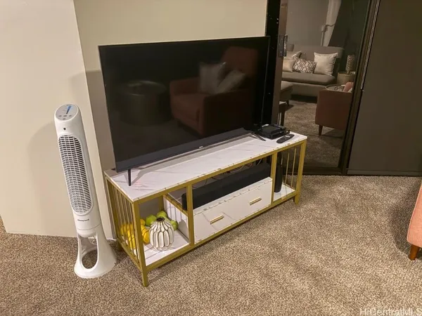 $3,500 | 60 North Beretania Street, Unit 3108, Honolulu, HI 96817