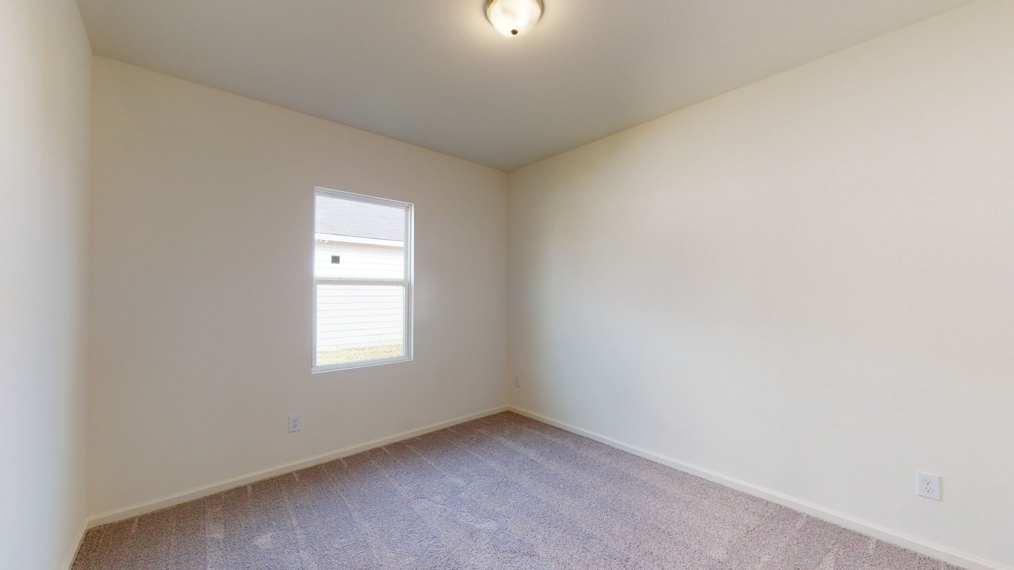 3304 Pippin Street Columbia, TN 38401 - Photo 9 of 15 an empty room with windows