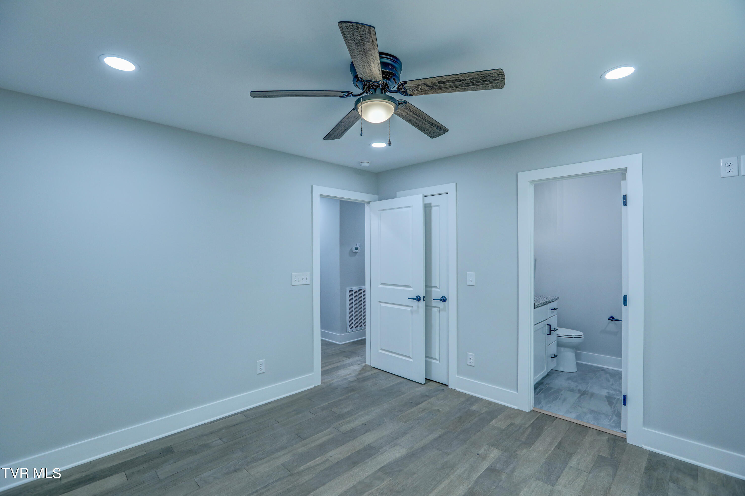 1782 Seaver Road Kingsport, TN 37660 - Photo 19 of 35 B42A8055_6_7_8_9
