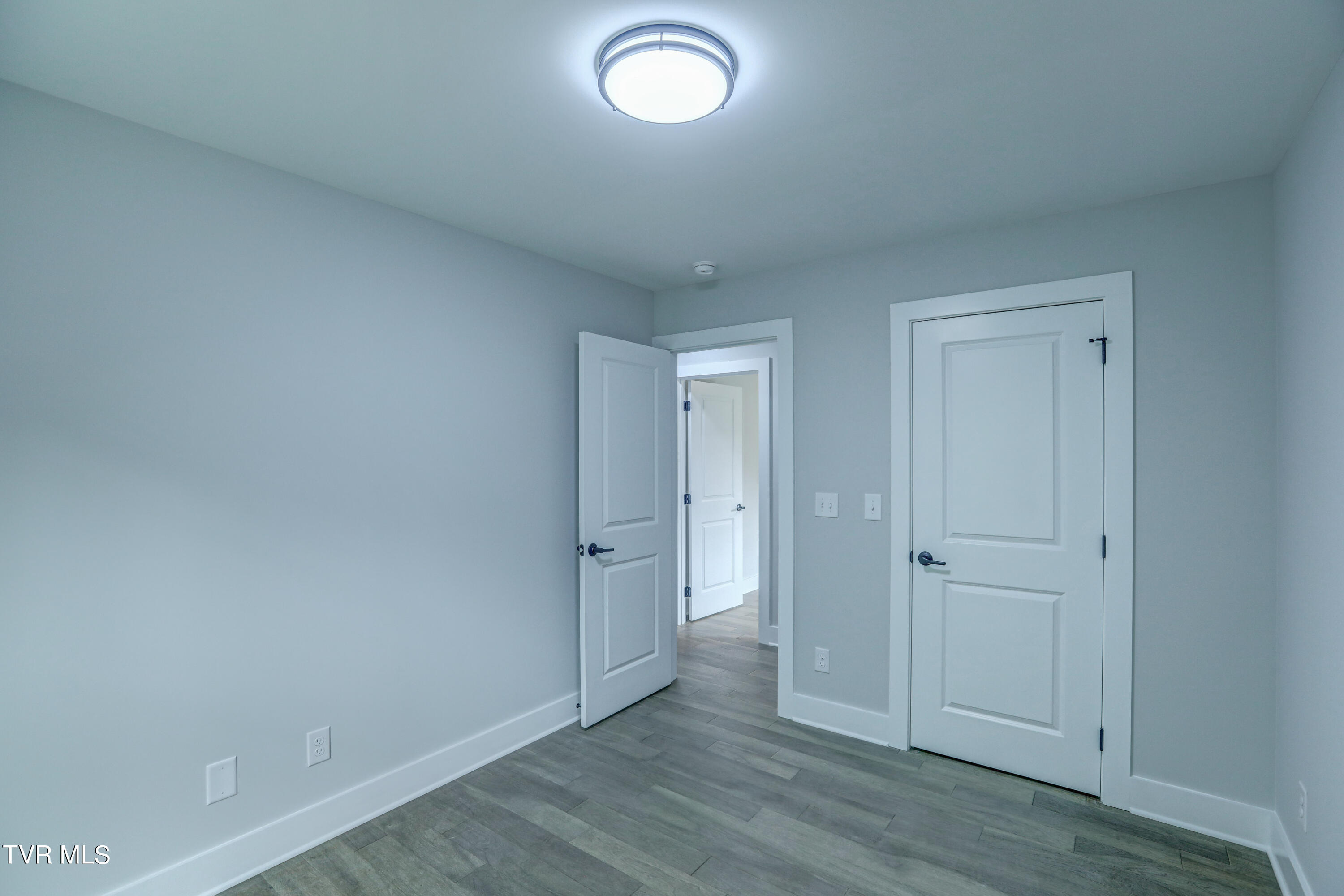 1782 Seaver Road Kingsport, TN 37660 - Photo 25 of 35 B42A8085_6_7_8_9