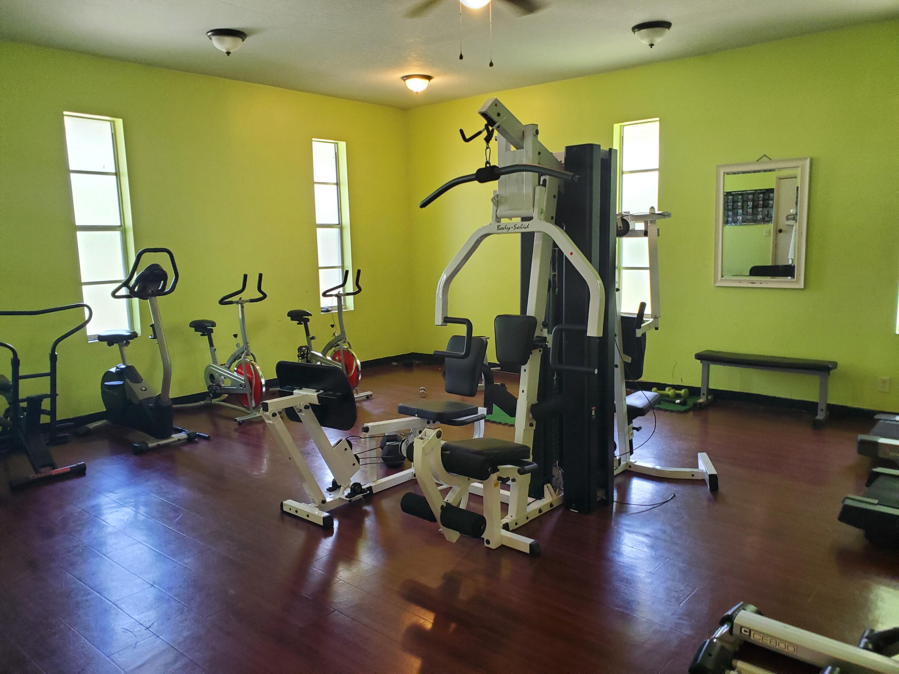 2200 Springdale Boulevard, Unit 306 Palm Springs, FL 33461 - Photo 11 of 18 20250612_152511